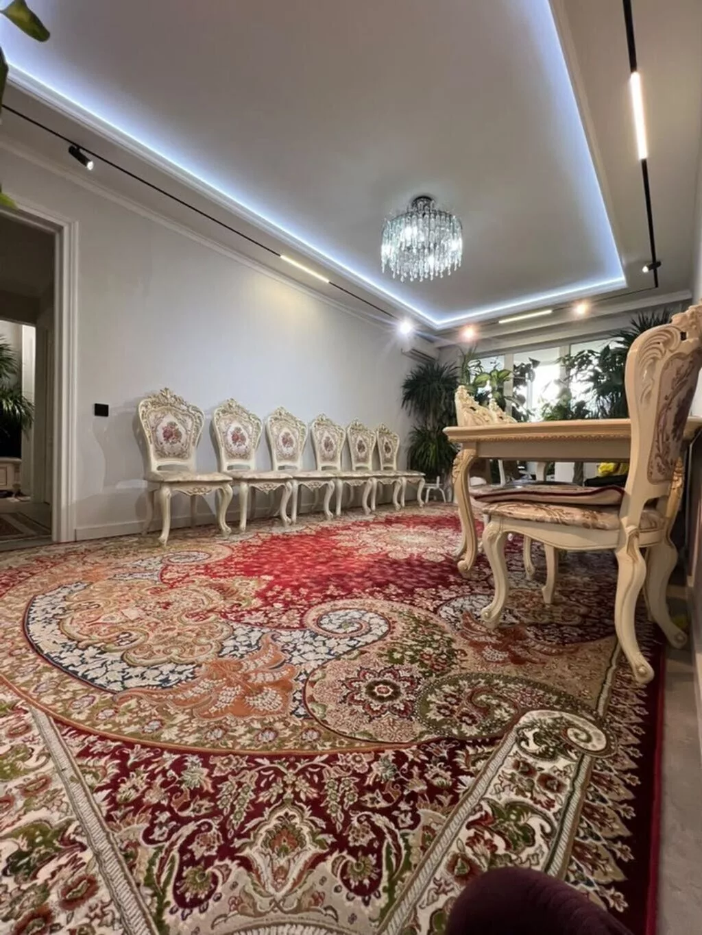 3 комнаты, 58 м², Советская/Скрябина 104 серия, 1 этаж, Евроремонт