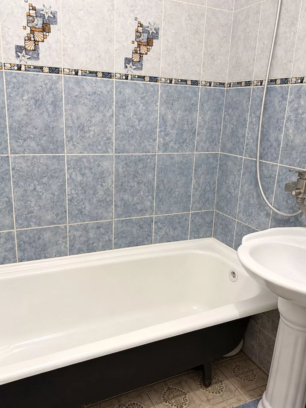 3 комнаты, 64 м², 106 серия, 2 этаж, Старый ремонт