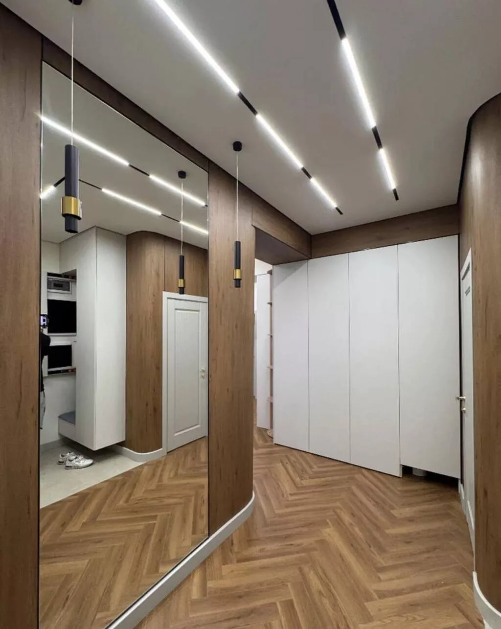 3 комнаты, 107 м², Элитка, 11 этаж, Дизайнерский ремонт