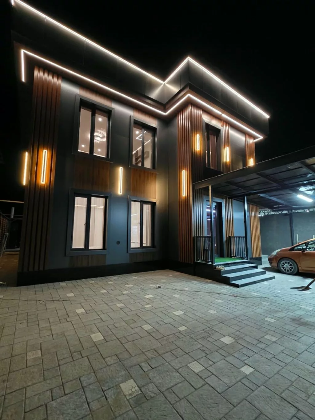 5 комнат, 210 м², 3 соток, Бишкек, Нижний Орок с