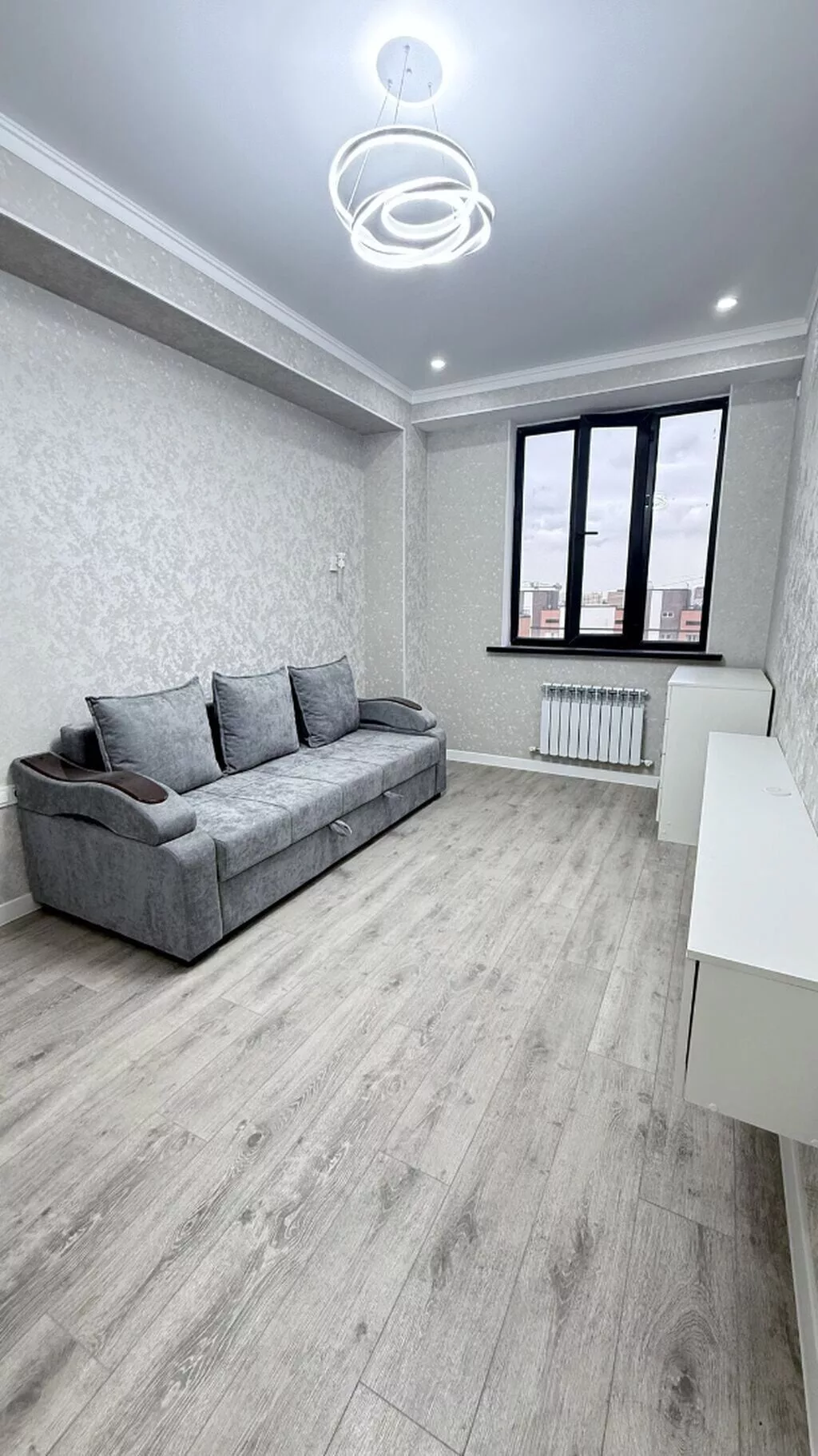 1 комната, 42 м², Тунгуч мкр Элитка, 8 этаж, Евроремонт