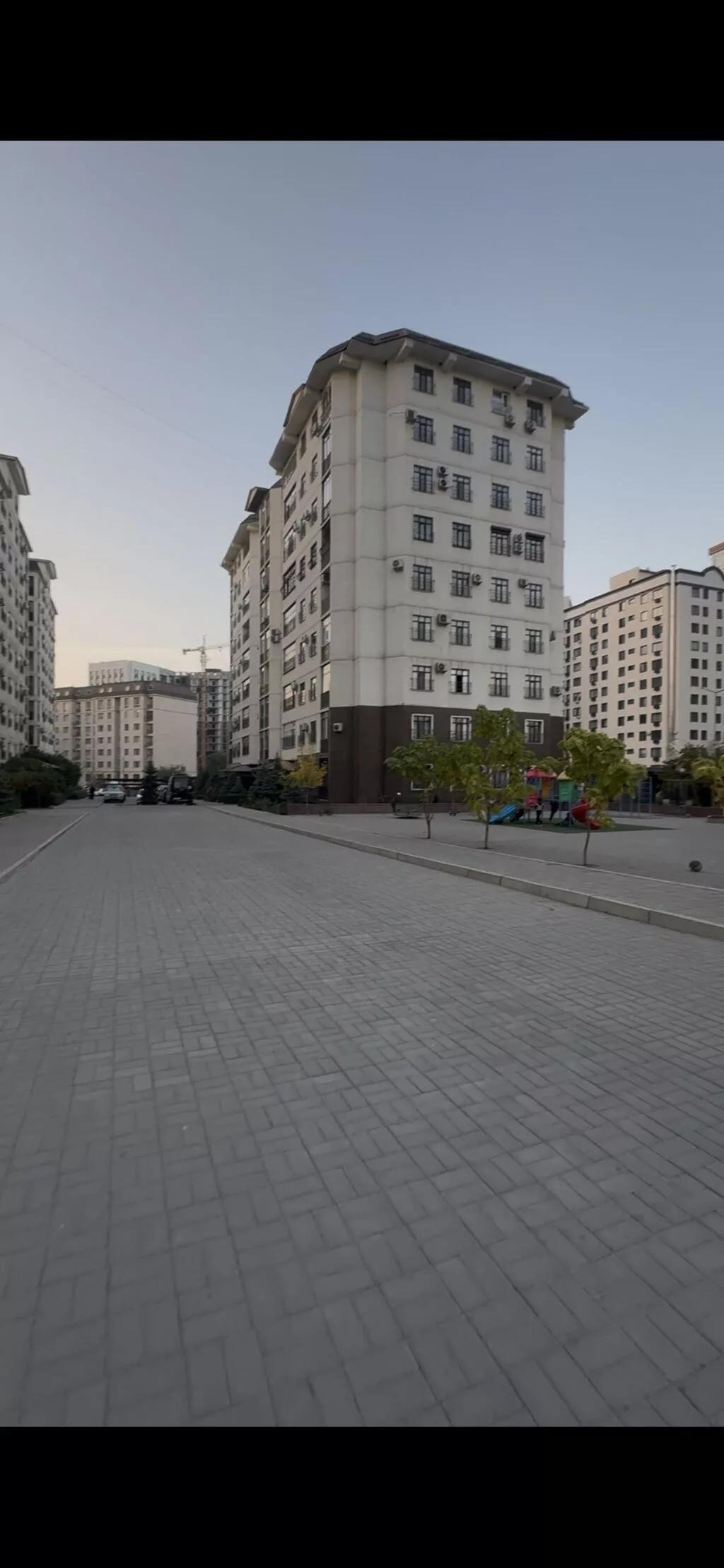 🏡 Сдаётся 1-комнатная квартира в ЖК «Бристоль»! 📍 Адрес: ул. Аалы