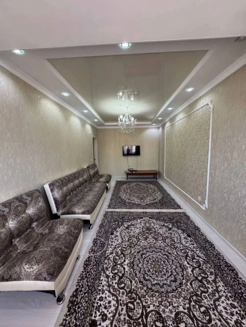 3 комнаты, 81 м², Элитка, 9 этаж, Косметический ремонт