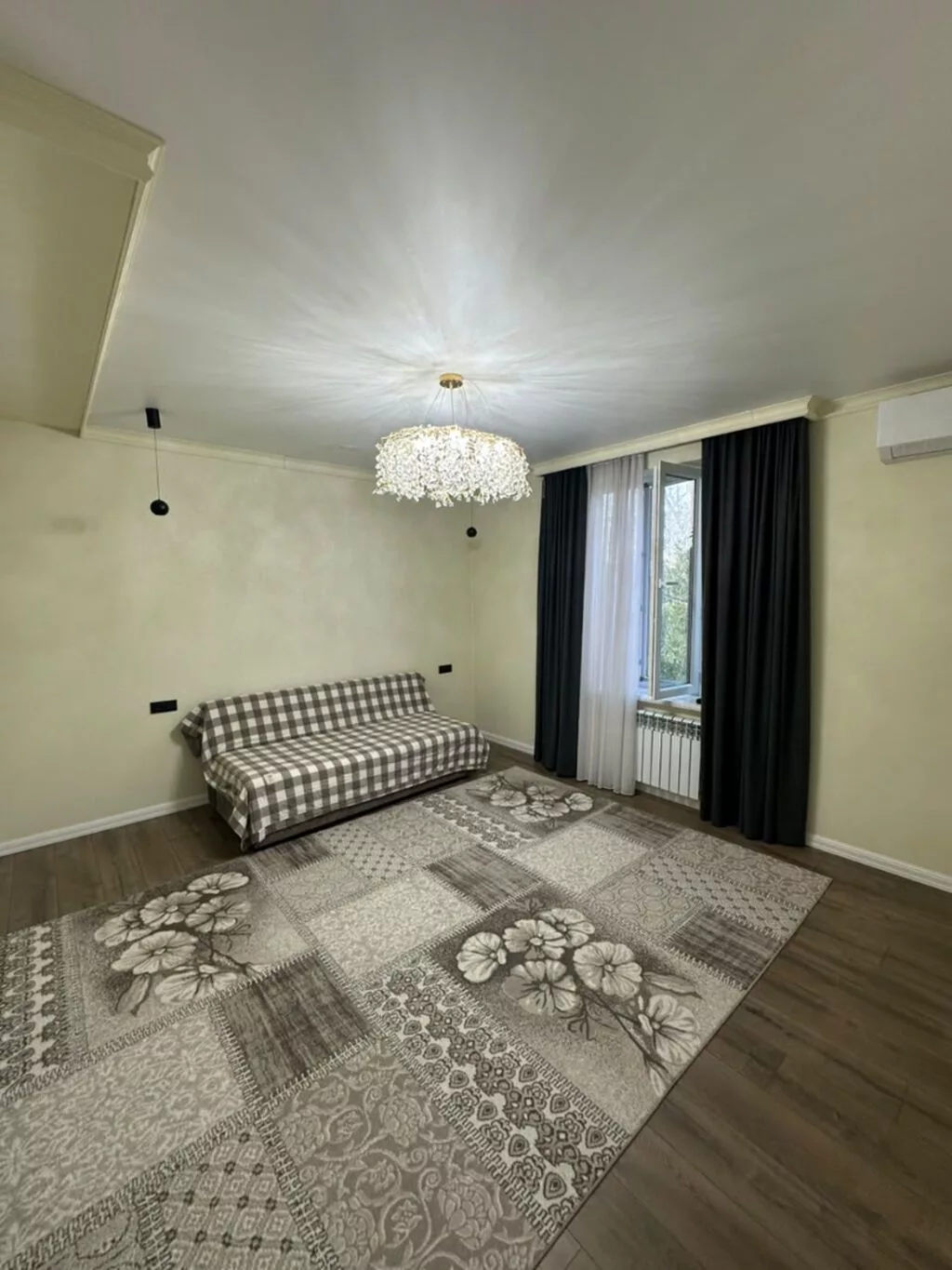 6 комнат и более, 220 м², Бишкек, Ак-Орго ж/м Агентство недвижимости