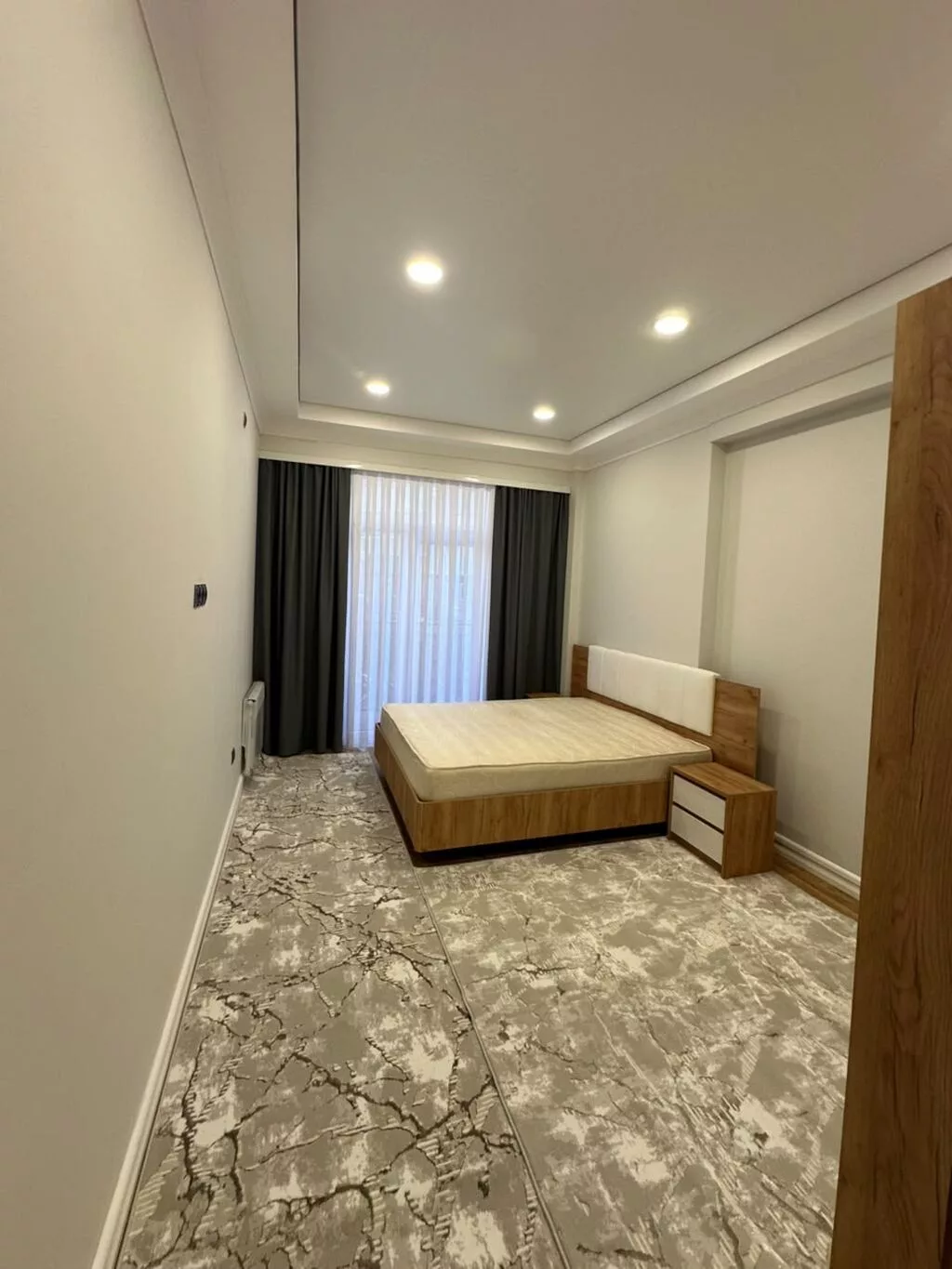 3 комнаты, 135 м², Нижний Джал (Джал-23) Элитка, 2 этаж, Дизайнерский ремонт