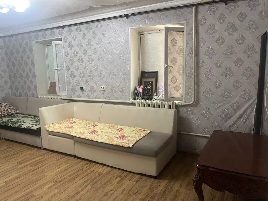 Хостел район старого толчка.Сдается койко место для мужчин,есть все