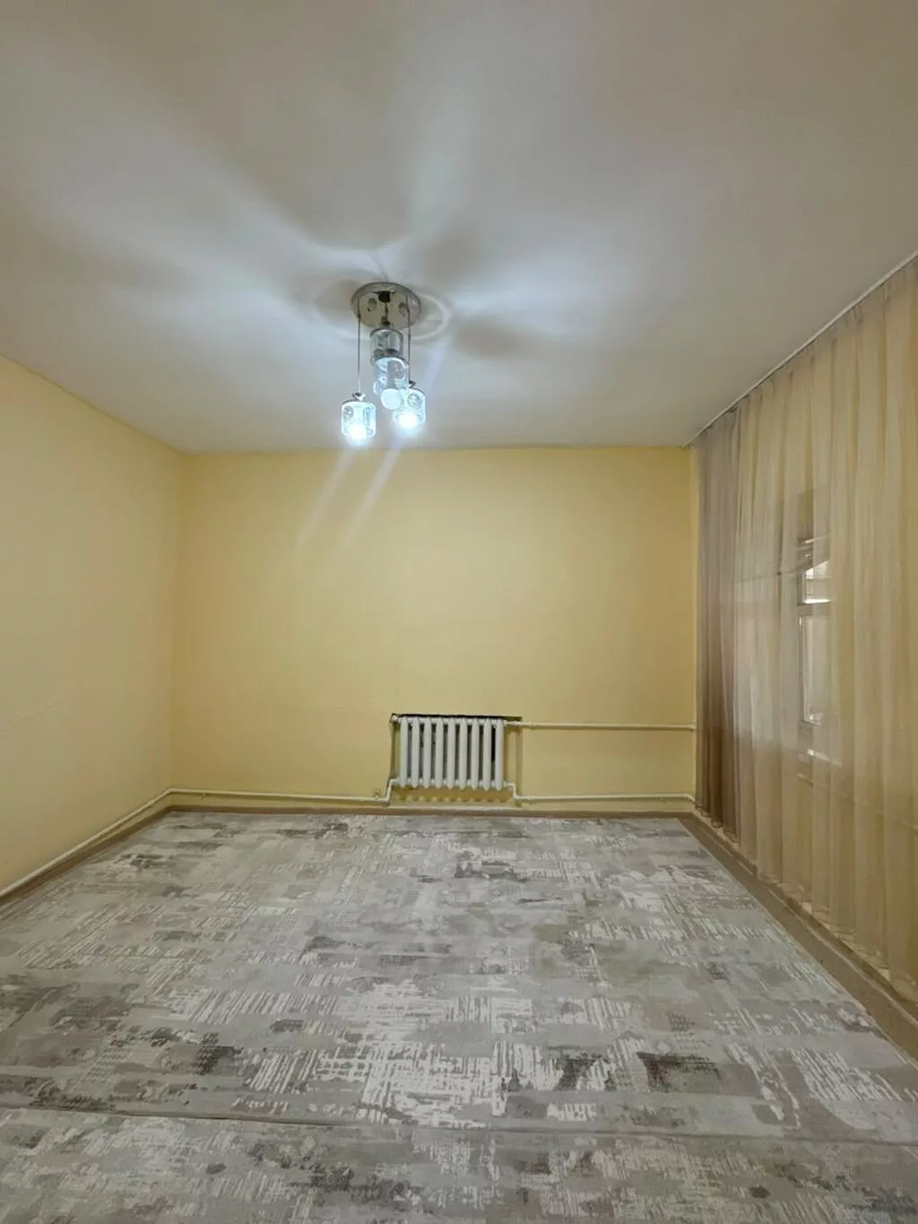 60 м², 3 комнаты, Юг-2 мкр, Без животных