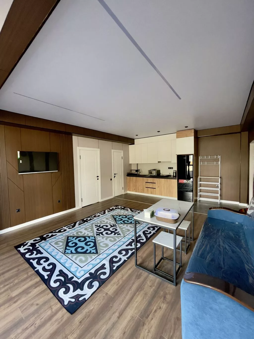 2 комнаты, 56 м², Индивидуалка, 1 этаж, Дизайнерский ремонт
