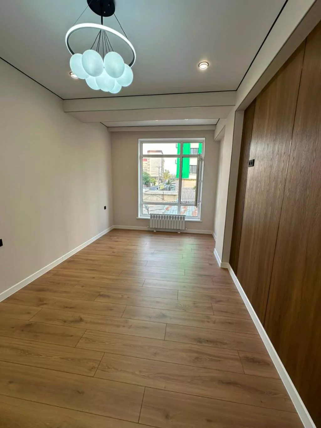2 комнаты, 63 м², Восток-5 мкр 2 этаж