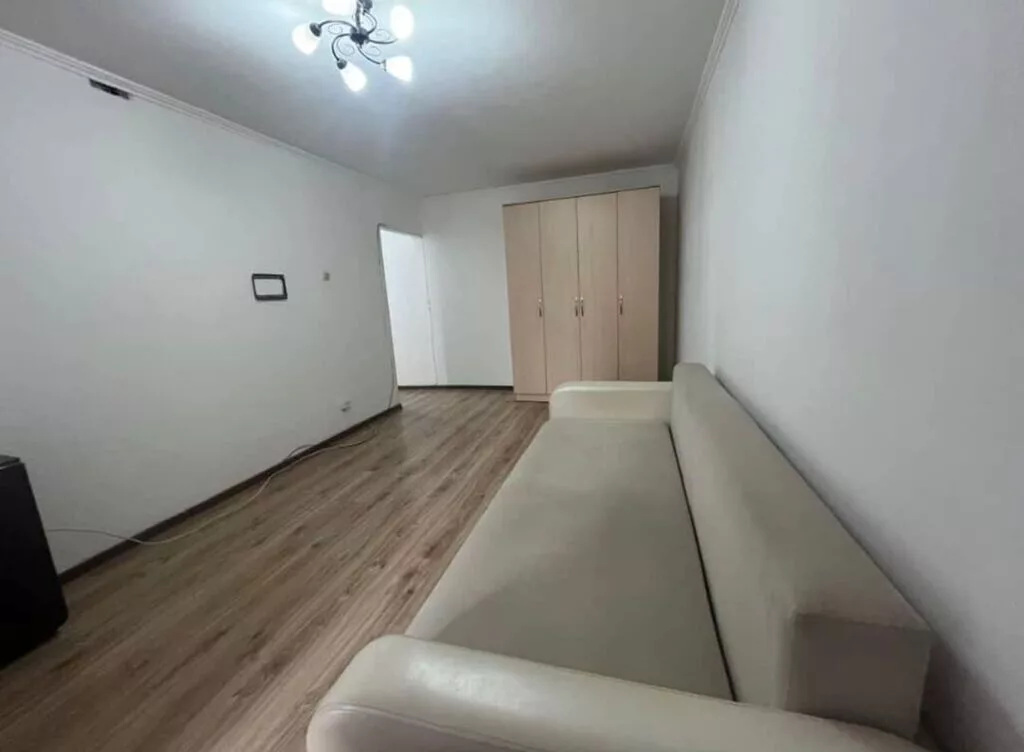 1 комната, 32 м², 5 мкр 104 серия, 4 этаж, Евроремонт