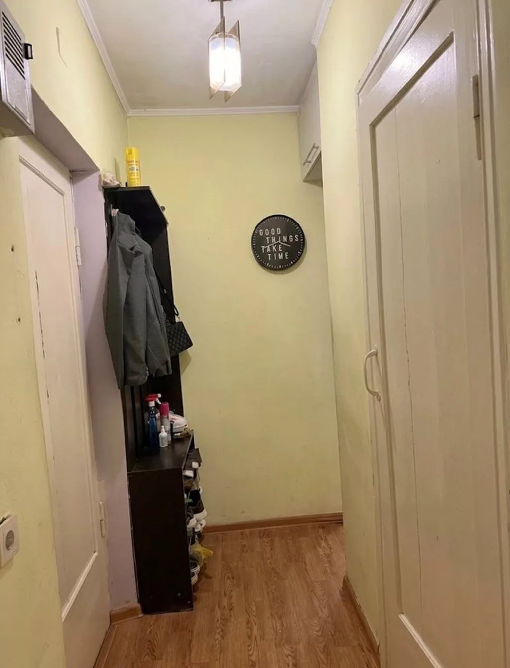 2 комнаты, 44 м², ул. Алматинка / Чуй Индивидуалка, 3 этаж, Старый ремонт