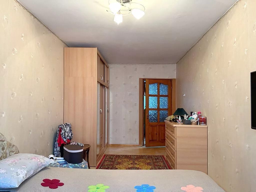 3 комнаты, 58 м², 1000 мелочей 104 серия, 2 этаж, Старый ремонт