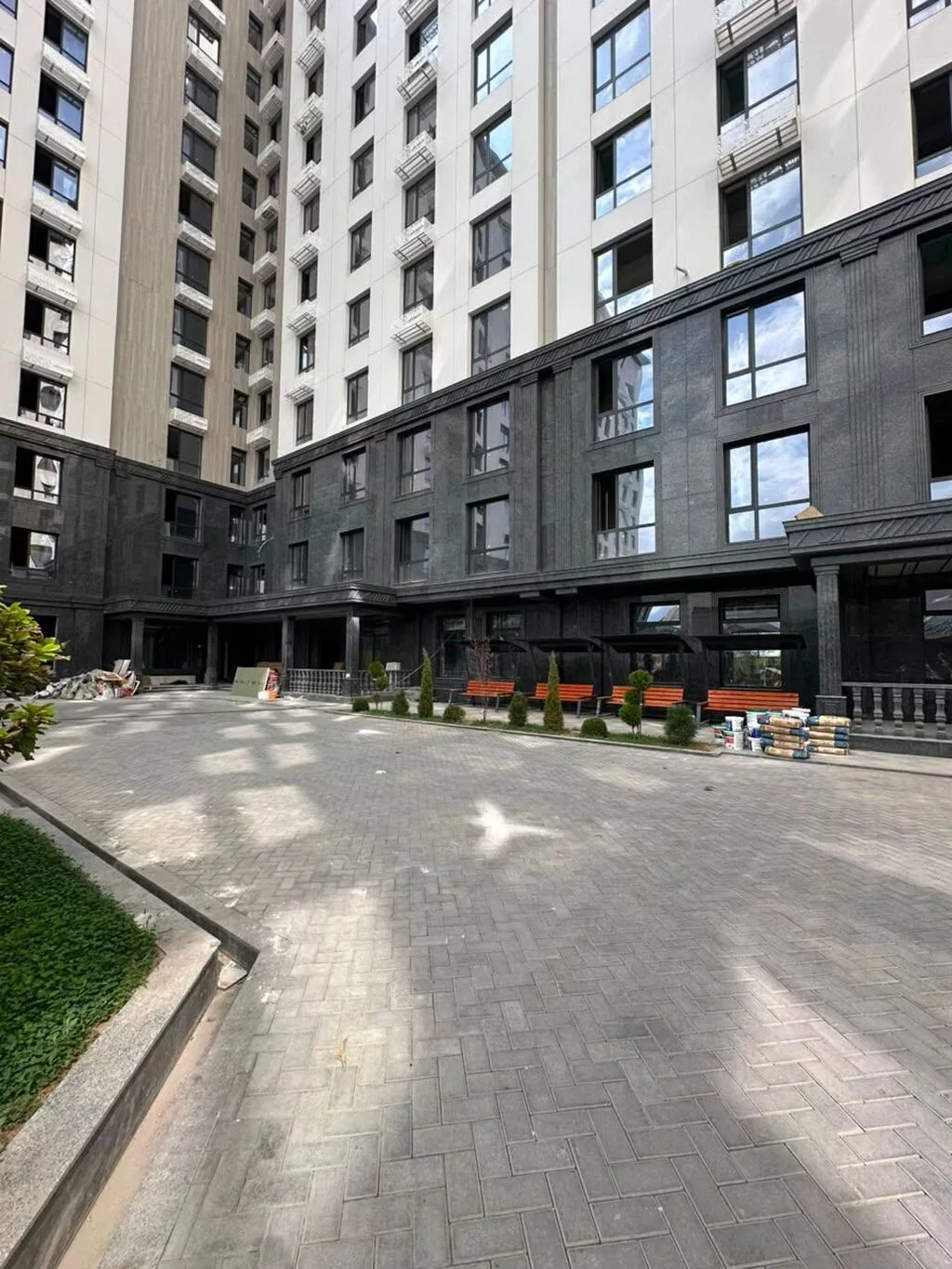 1 комната, 48 м², БГУ Элитка, 12 этаж, ПСО (под самоотделку)