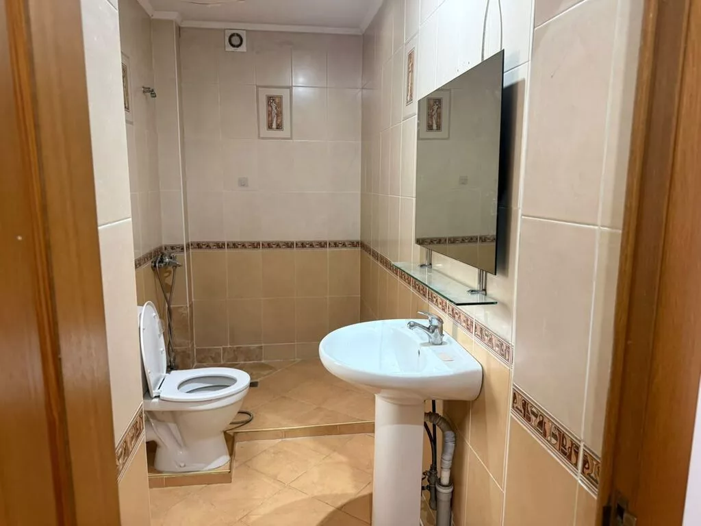 180 м², 6 комнат, Арча-Бешик ж/м