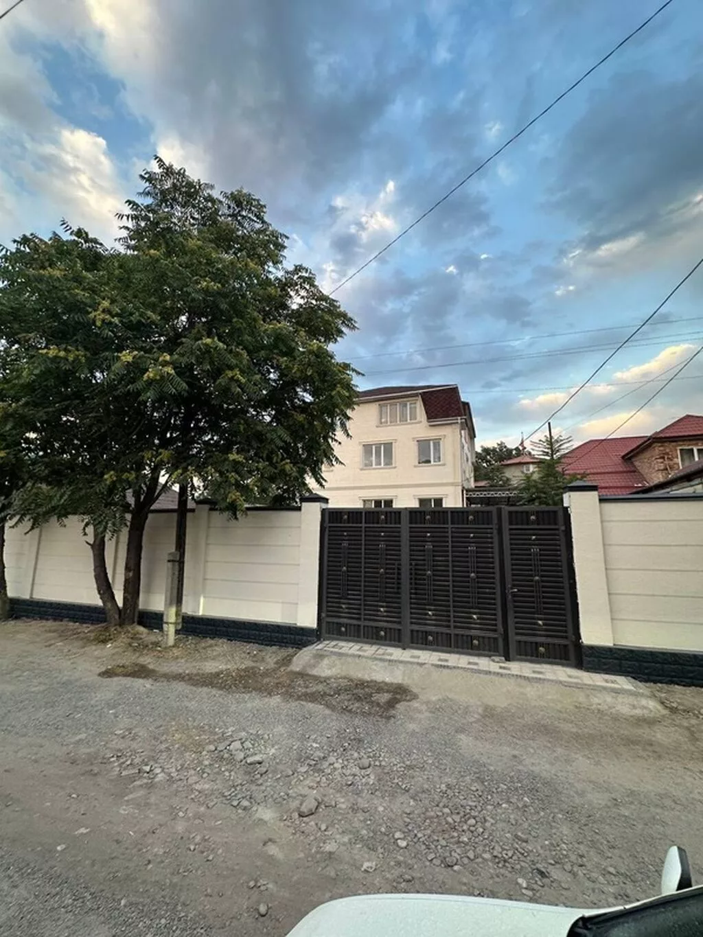6 комнат и более, 431 м², 5 соток, Бишкек, Рабочий Городок Собственник