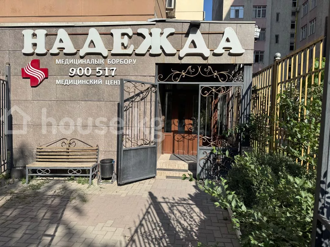 Аренда, коммерческая недвижимость: Чуйская область / Бишкек, город Бишкек, Моссовет - на долгий срок — за 332 880 сом