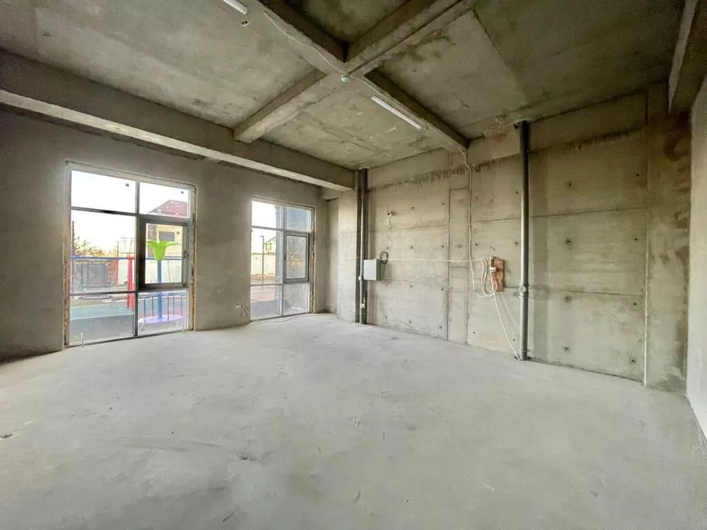 Аренда офисов, 55 м², В жилом комплексе, 1 линия