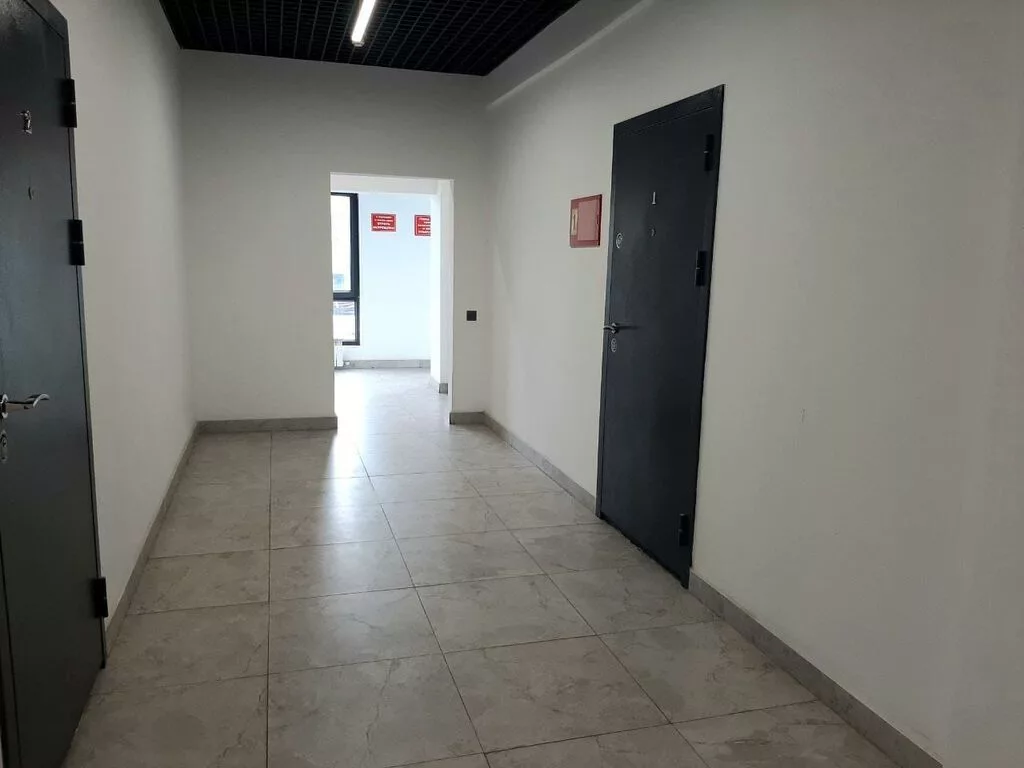 Сдаю Офис целиком: Сдаю Колл-центр, IT-компания, 55 м², В жилом комплексе, Без ремонта, С системой безопасности, С парковкой