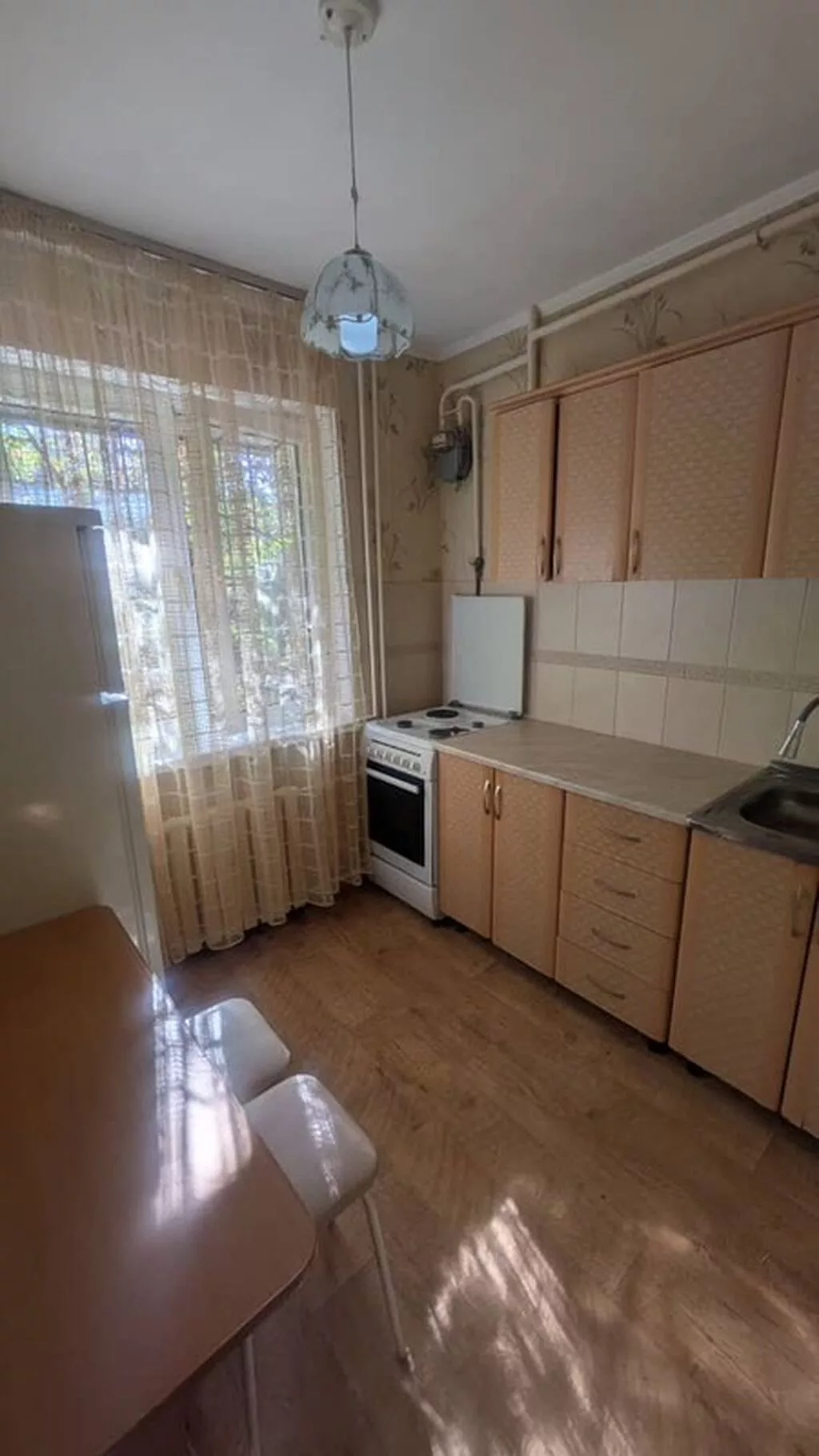 🏡 СРОЧНО ПРОДАЁТСЯ 2-КОМНАТНАЯ КВАРТИРА! 📍 Район: 7-й микрорайон Этаж