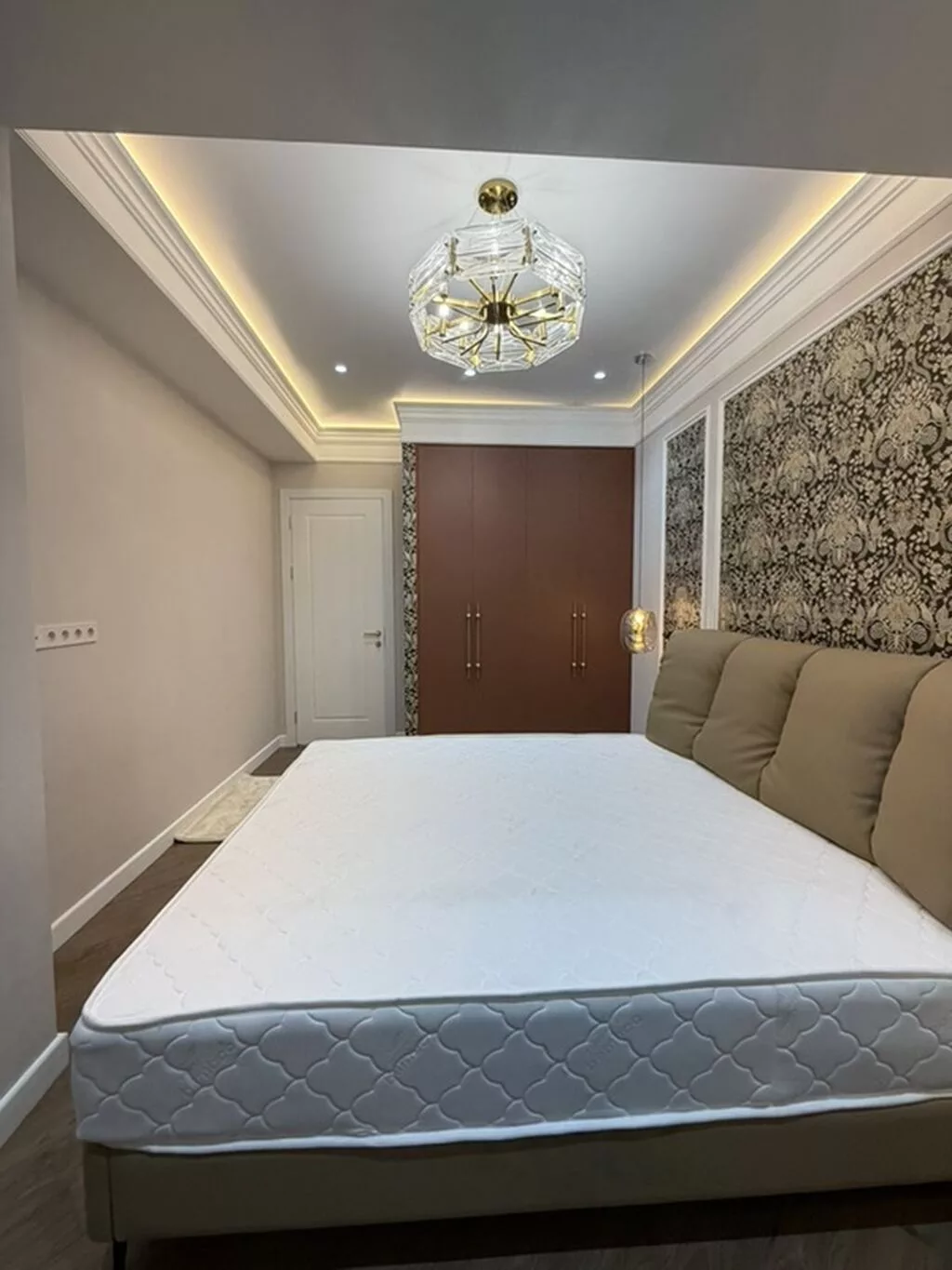 2 комнаты, 76 м², Арча-Бешик ж/м Элитка, 4 этаж, Дизайнерский ремонт