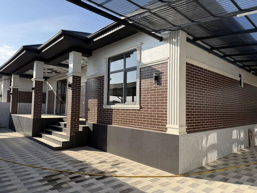 4 комнаты, 120 м², 3 соток, Бишкек, Киркомстром