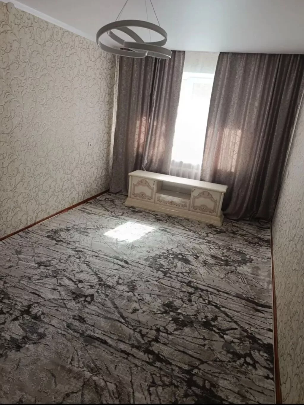2 комнаты, 43 м², Ата-Тюрк парк Хрущевка, 1 этаж, Свежий ремонт