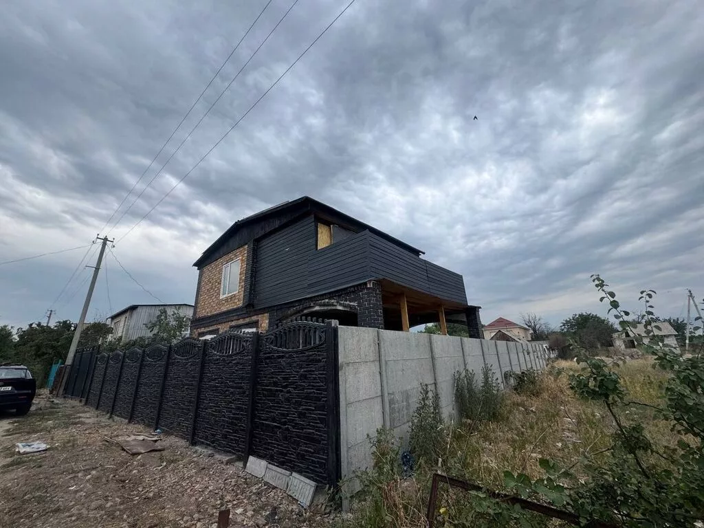 4 комнаты, 70 м², 6 соток, Бишкек