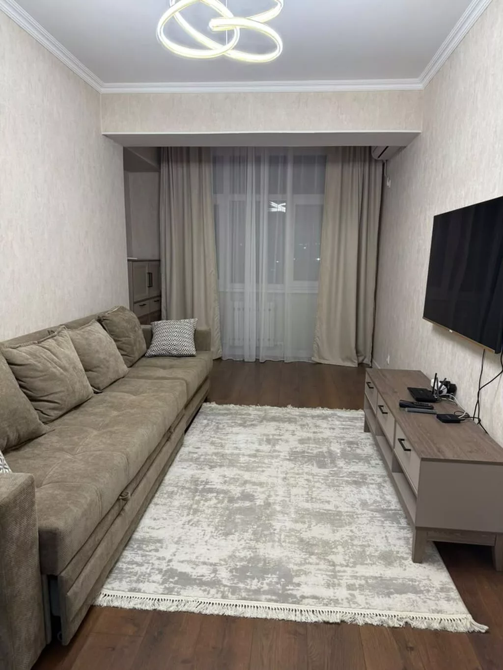Сдается 2 ком квартира район Карпинка 56 кв м Элитка евроремонт Ранее