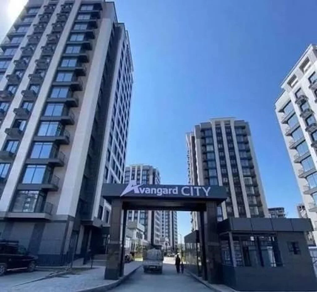 3 комнаты, 131 м², Элитка, 9 этаж, ПСО (под самоотделку)