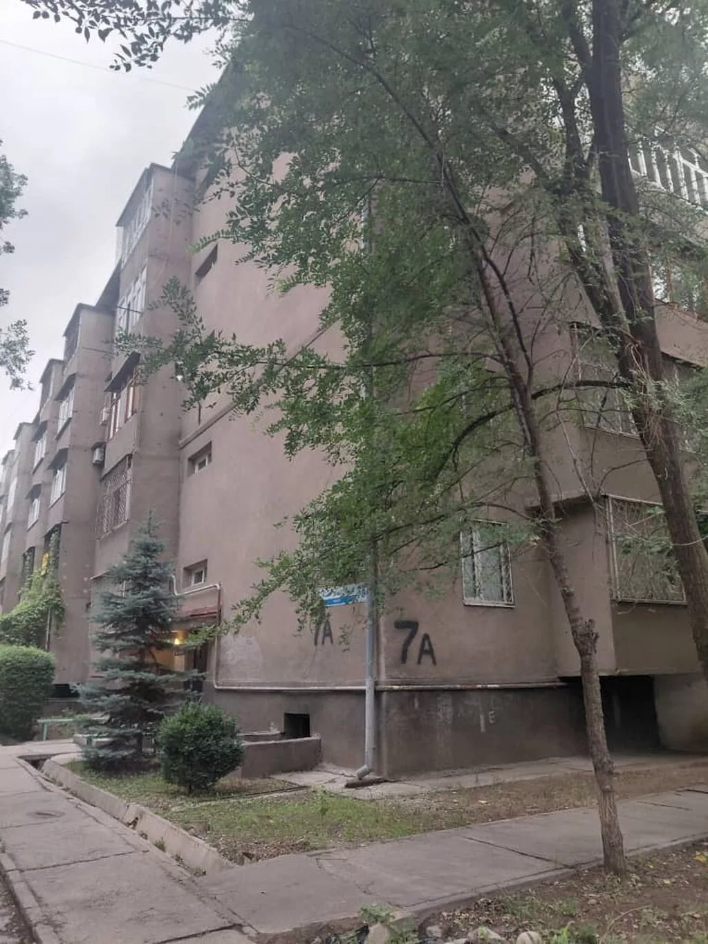 Сдаётся помещение в жилом дома с отдельным входом в районе Вефы 83 м2