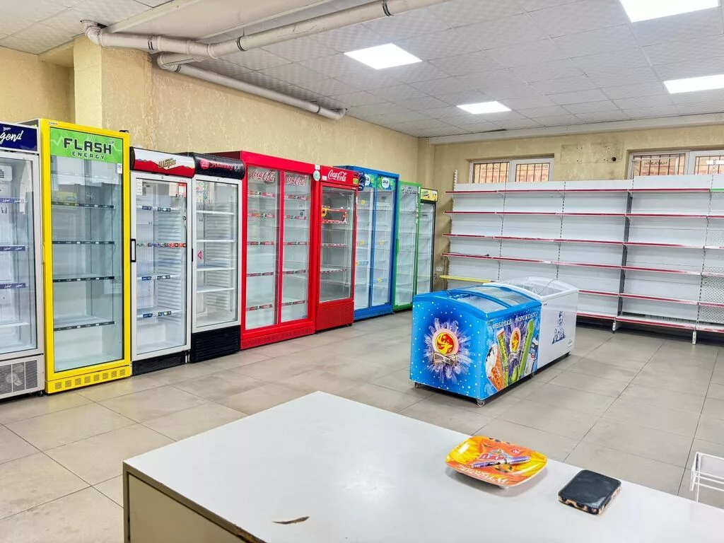 Продажа магазинов В жилом доме, 66 м², Косметический ремонт, Отдельный вход, 1 этаж