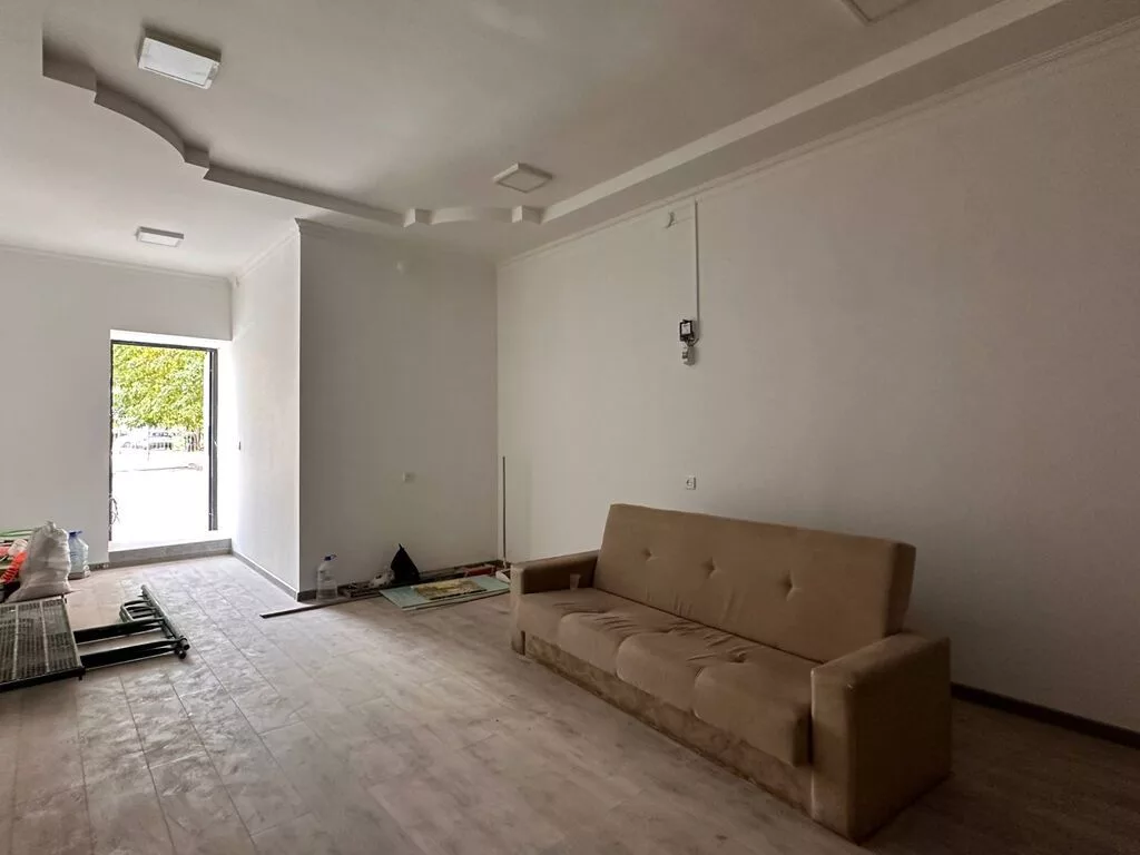 КОММЕРЦИЯ В ЦЕНТРЕ БИШКЕКА | 98 М² В продаже коммерческое помещение