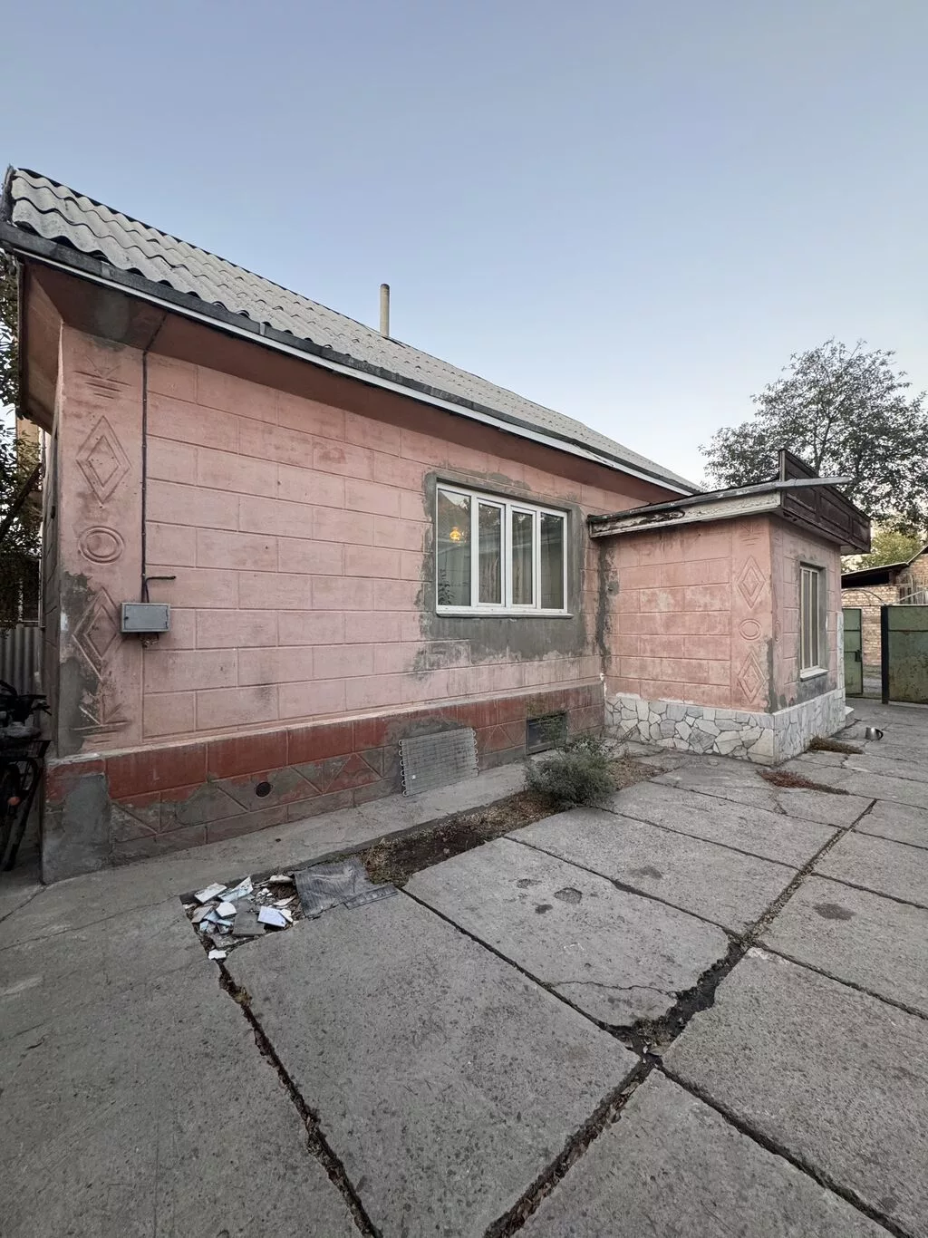 4 комнаты, 140 м², 6 соток, Новопавловка, Агентство недвижимости