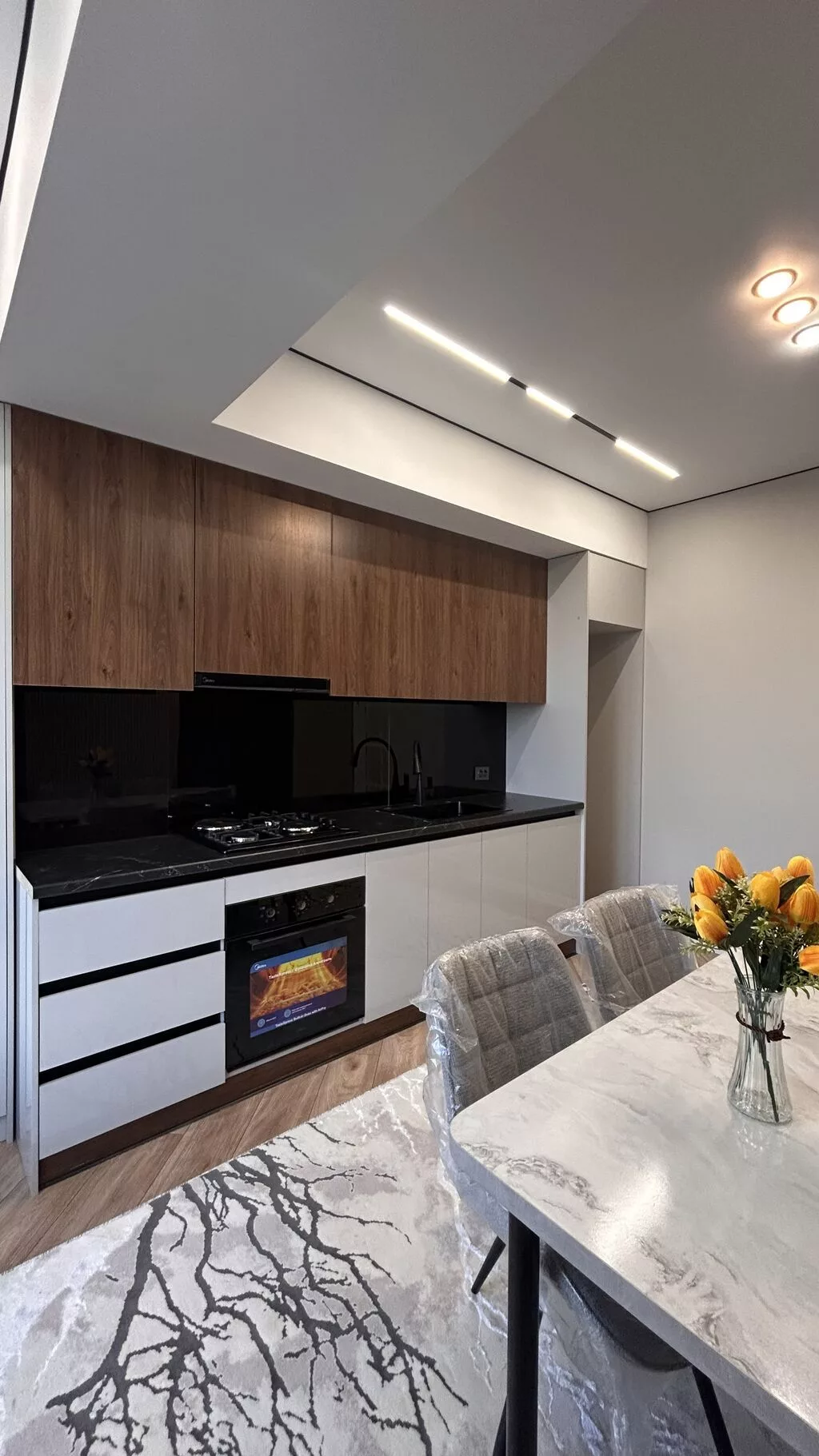2 комнаты, 71 м², Академия Наук Элитка, 10 этаж, Евроремонт