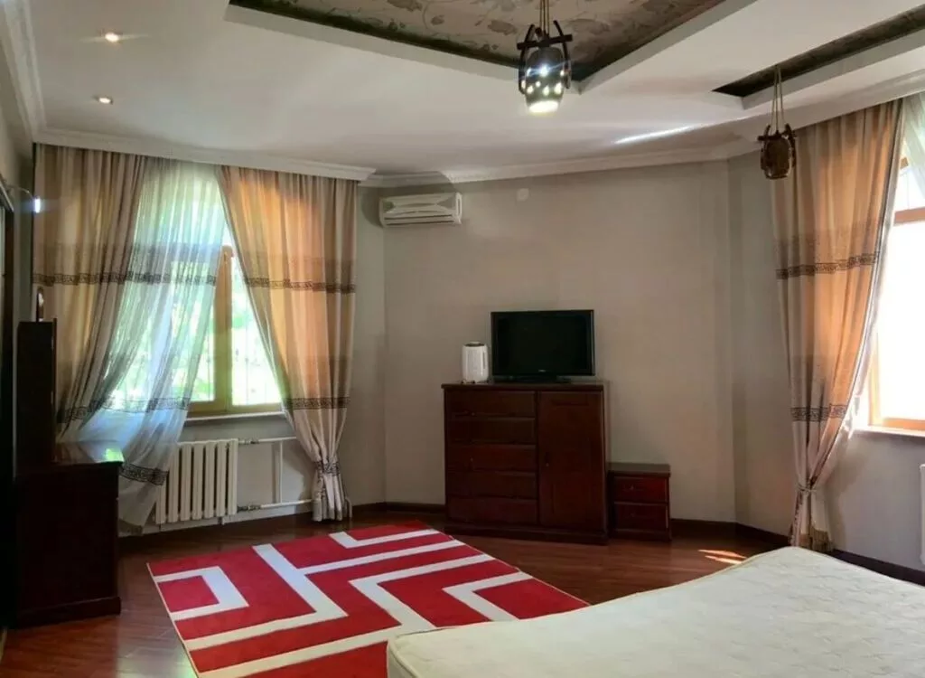 260 м², 6 комнат и более, Азия Молл, Без животных
