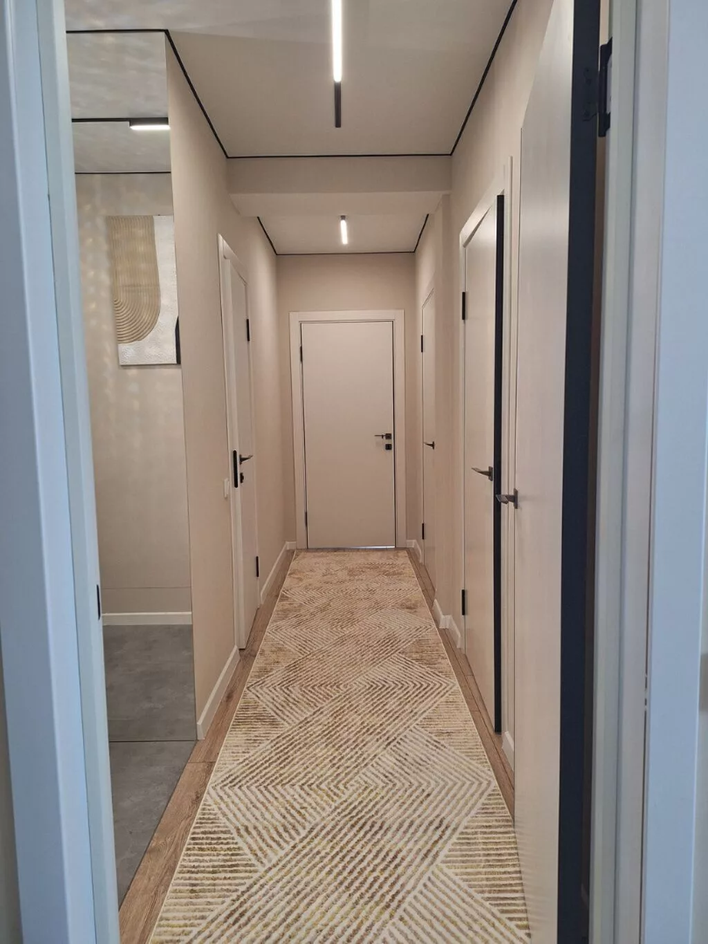 3 комнаты, 77 м², ул. Гагарина Элитка, 6 этаж, Евроремонт