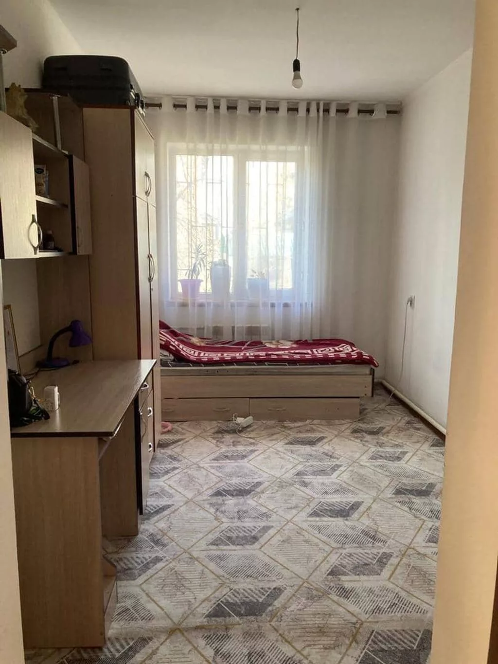4 комнаты, 110 м², 5 соток, Бишкек, Селекционное с. Собственник