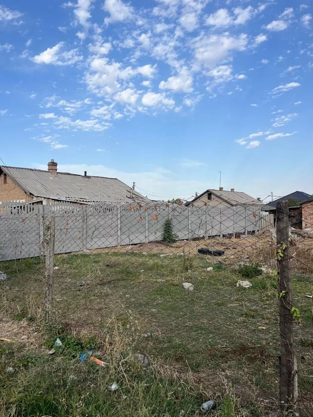СРОЧНО ПРОДАЁТСЯ УЧАСТОК 4,3 СОТКИ 📍 с. Кара-Жыгач, совхоз «Ала-Тоо»