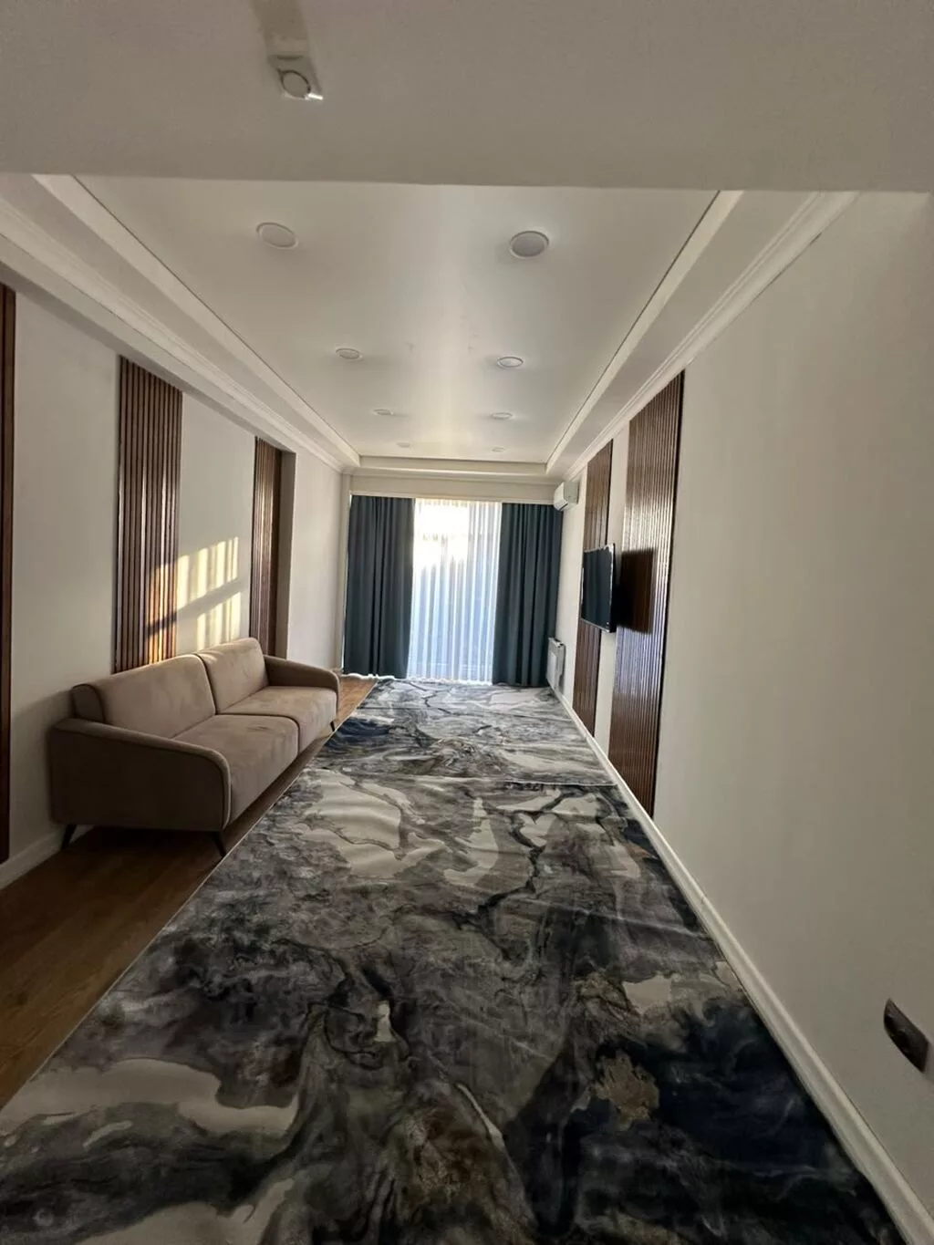 3 комнаты, 135 м², Нижний Джал (Джал-23) Элитка, 2 этаж, Дизайнерский ремонт