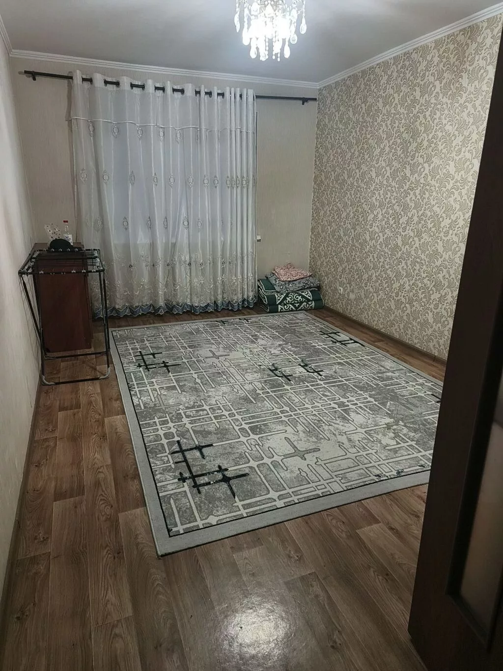 1 комната, Улан мкр Собственник, Студентам, от 1 месяца, С мебелью частично