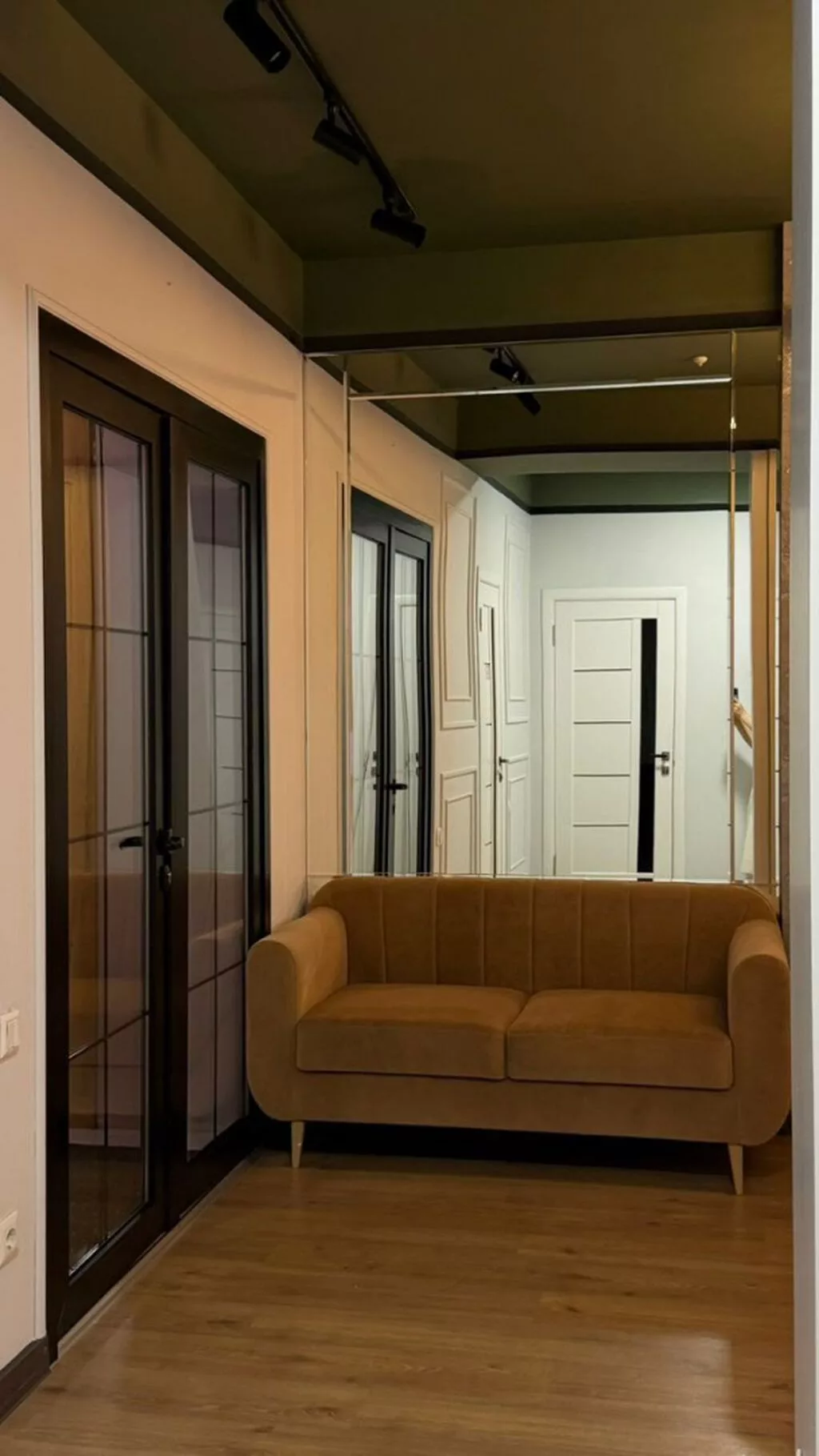 3 комнаты, 77 м², Джал-15 Элитка, 9 этаж, Евроремонт