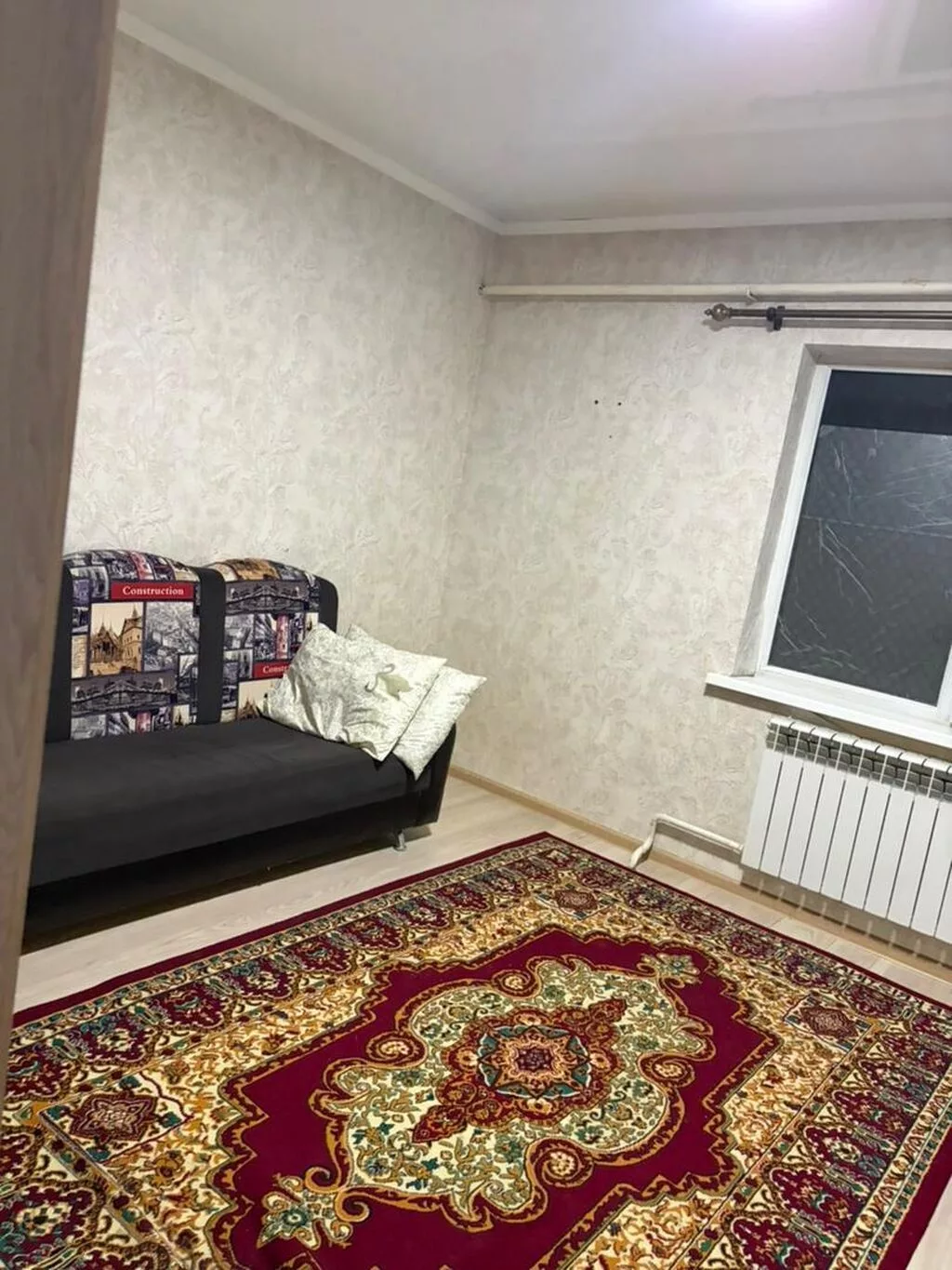 Сдаётся уютная однокомнатная квартира с отдельной кухней и санузлом