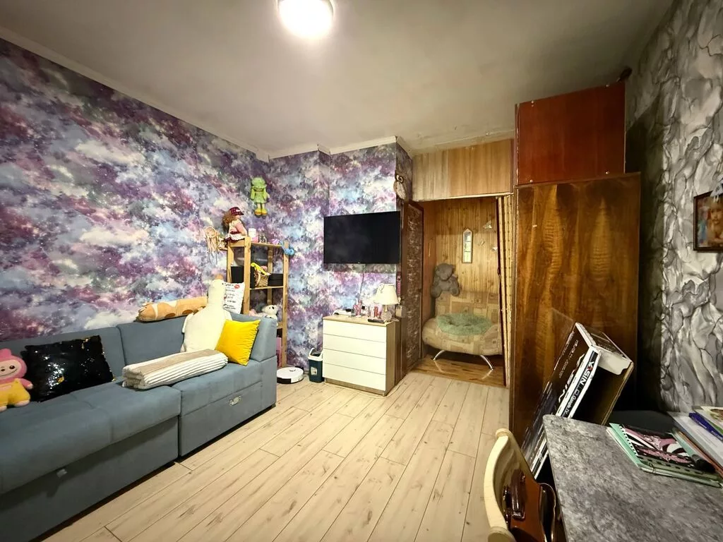 3 комнаты, 63 м², Индивидуалка, 2 этаж, Косметический ремонт