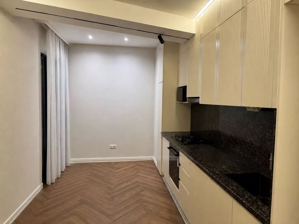 3 комнаты, 87 м², Космос Элитка, 6 этаж, Дизайнерский ремонт