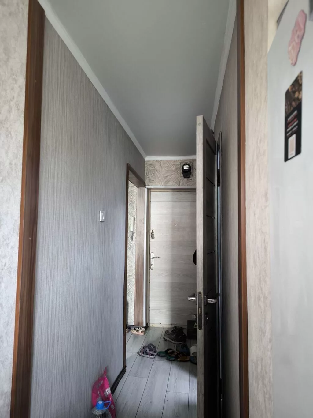 2 комнаты, 43 м², 4 мкр 104 серия, 4 этаж, Косметический ремонт