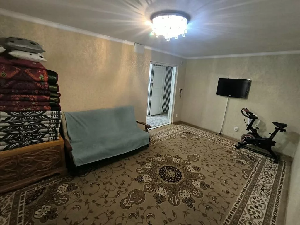 3 комнаты, 69 м², Восток с. Индивидуалка, 1 этаж, Косметический ремонт