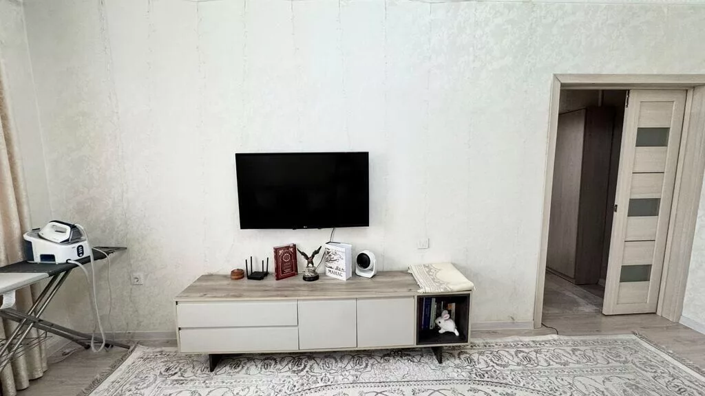 2 комнаты, 76 м², Верхний Джал 2 этаж, Евроремонт