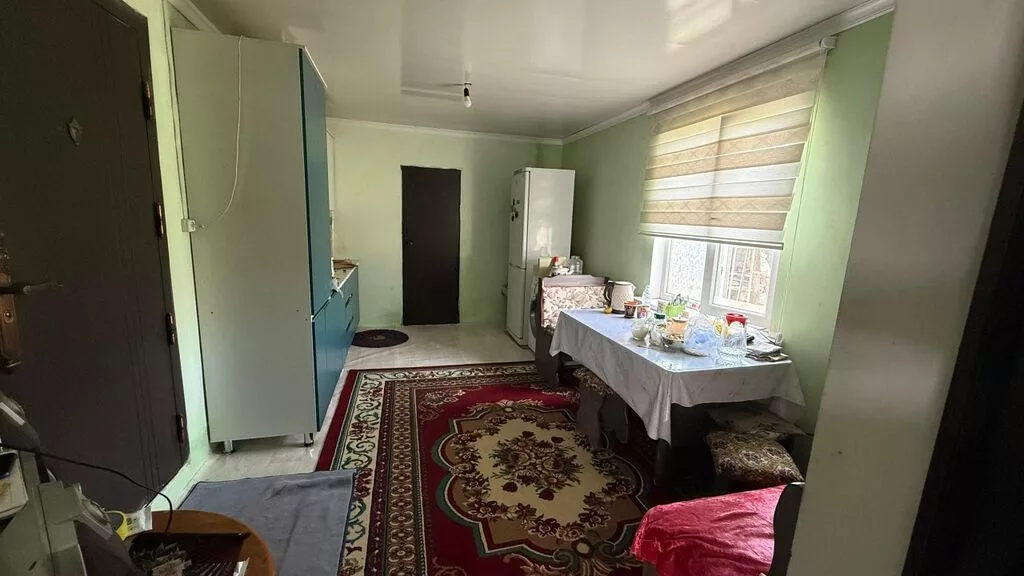 2 комнаты, 70 м², 4 соток, Бишкек, Умут ж/м Собственник