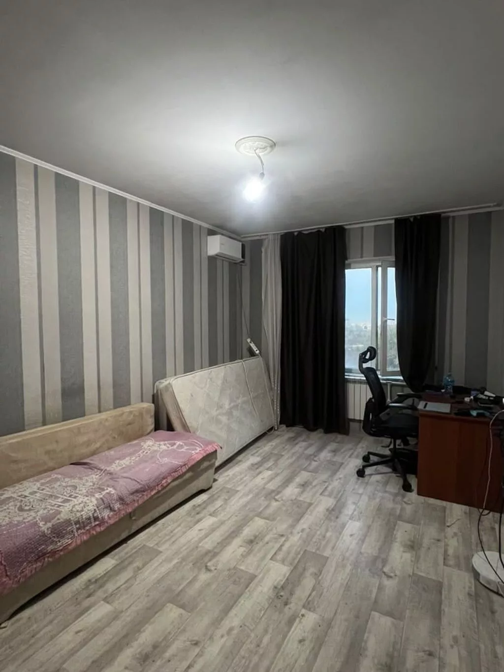 2 комнаты, 52 м², 12 мкр 106 серия, 7 этаж, Косметический ремонт