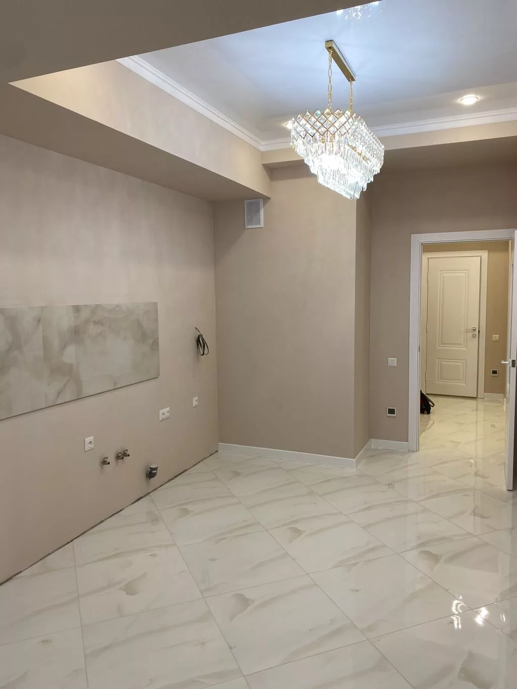 2 комнаты, 72 м², Технопарк 6 этаж, Дизайнерский ремонт